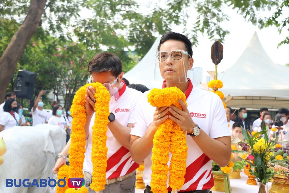 เทโรจัดเต็มบวงสรวงใหญ่ ส่ง 2 ซิตคอม ผู้ใหญ่โย่ง - รักสุดซอย และรายการ ถกไม่เถียง พร้อมลงจอ 7HD